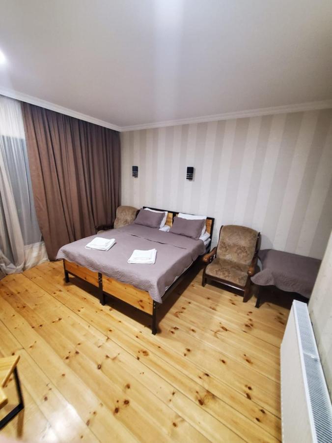קזבגי Bibo'S Kokhi Guesthouse מראה חיצוני תמונה