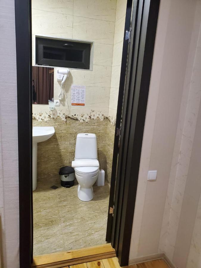 קזבגי Bibo'S Kokhi Guesthouse מראה חיצוני תמונה