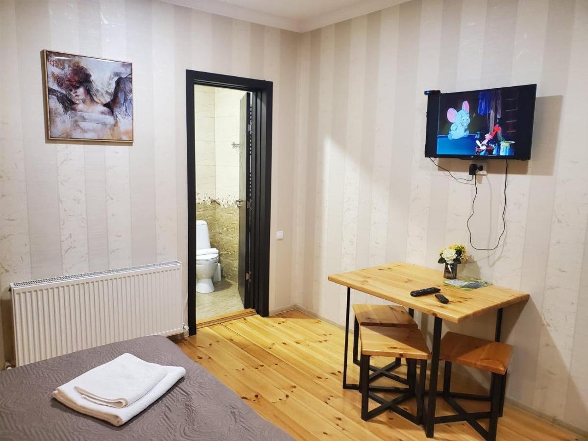 קזבגי Bibo'S Kokhi Guesthouse מראה חיצוני תמונה