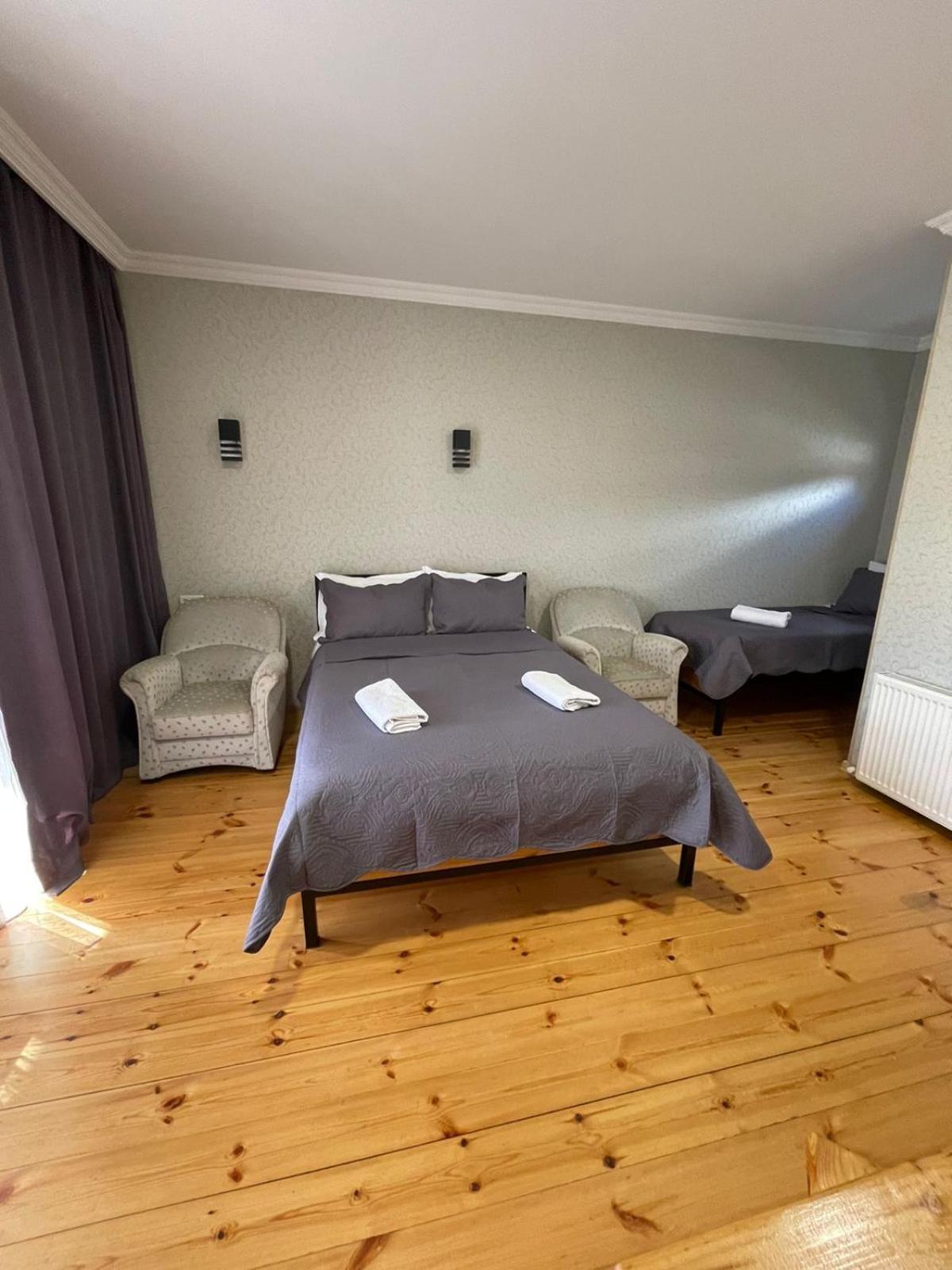 קזבגי Bibo'S Kokhi Guesthouse מראה חיצוני תמונה